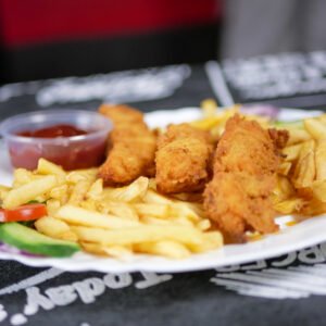 3 Pcs and Chips
