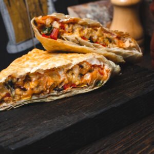 DONNER & CHICKEN CALZONE